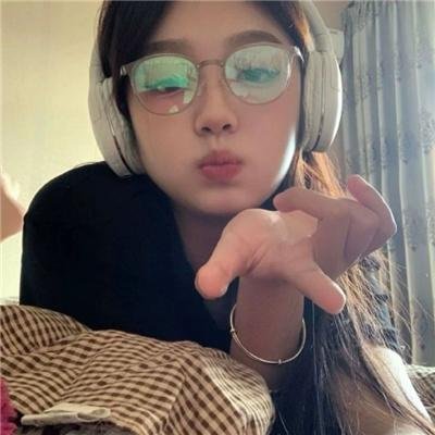 玉腿花拳
